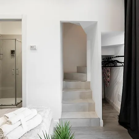 Luxury - Jacuzzi Near Rome * Velletri
